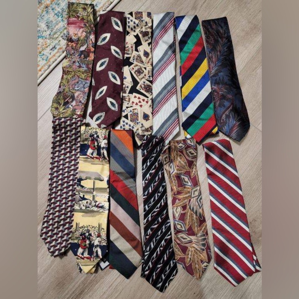 Mens ties